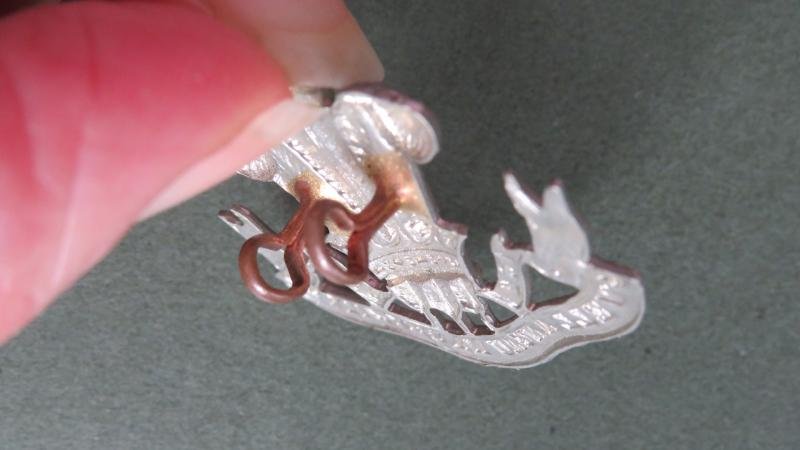 British Army Pre 1939 The Welsh Regiment Collar Badge — image 3