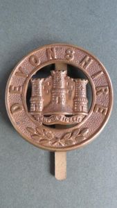 British Army The Devonshire Regiment Puggaree Badge