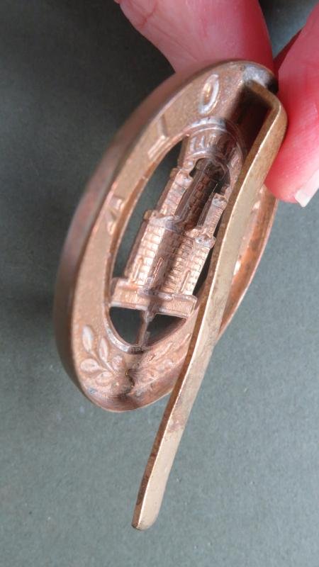 British Army The Suffolk Regiment Puggaree Badge — image 3