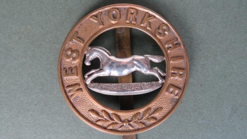 British Army The West Yorkshire Regiment Puggaree Badge — image 2