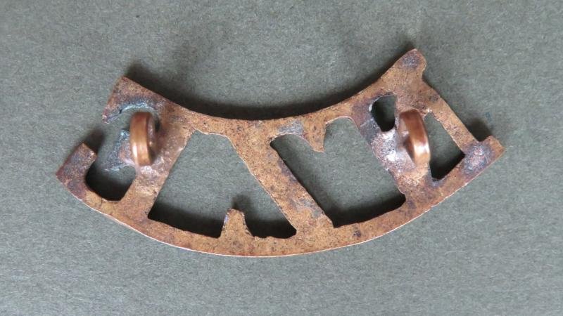 New Zealand Army 'New Zealand Engineers' Shoulder Title — image 2