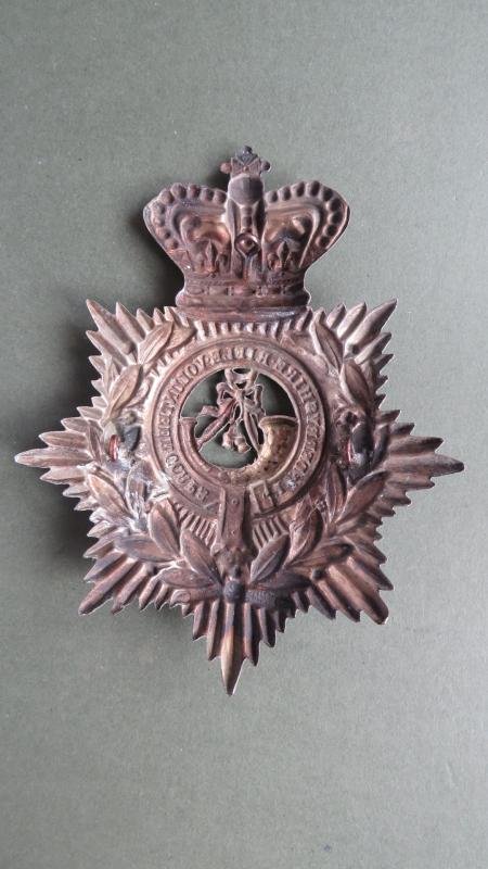 British Army 1881-1901 The 1st Derbyshire Rifle Volunteer Corps Helmet Plate — image 2