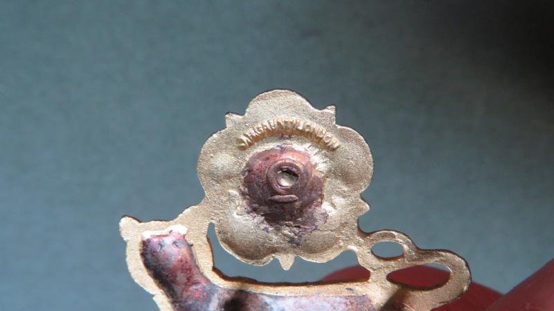 British Army The York and Lancaster Regiment Officers Dress Collar Badge — image 4