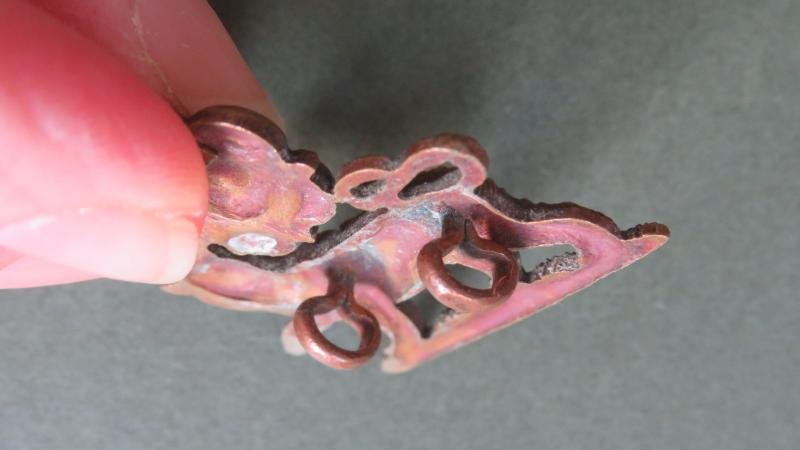 British Army The York and Lancaster Regiment Officers Service Dress Collar Badge — image 3