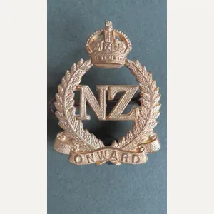 New Zealand Army WW2 'Expeditionary Force' Cap Badge