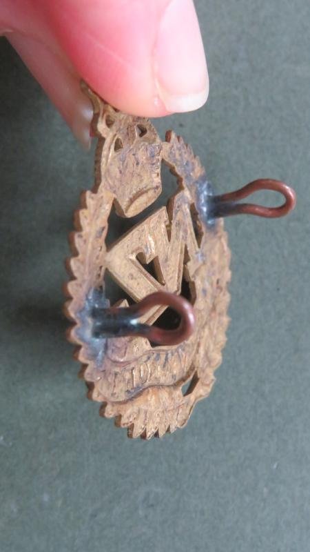 New Zealand Army 1924-1930 'Army Pay Corps' Cap Badge — image 3