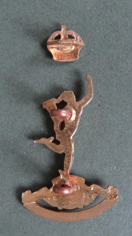 New Zealand Army 1947-1954 'Royal N.Z. Corps of Signals' Cap Badge — image 3