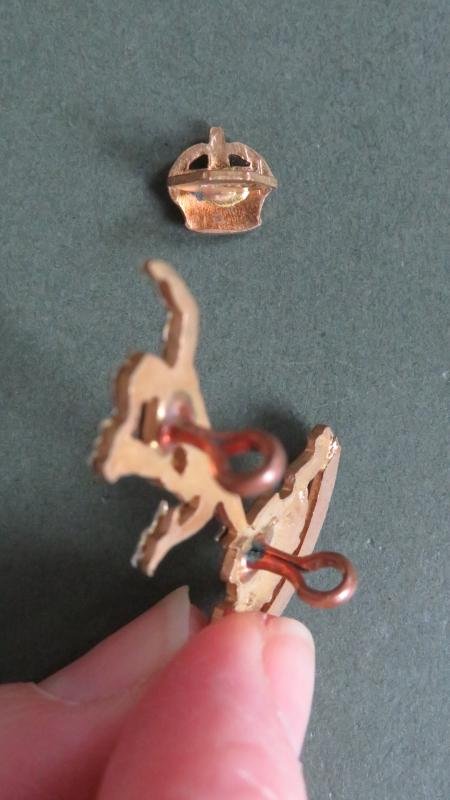 New Zealand Army 1947-1954 'Royal N.Z. Corps of Signals' Cap Badge — image 4