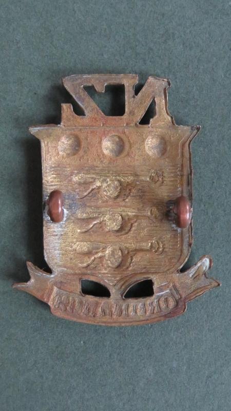 New Zealand Army 'Army Ordnance Corps' Cap Badge — image 2