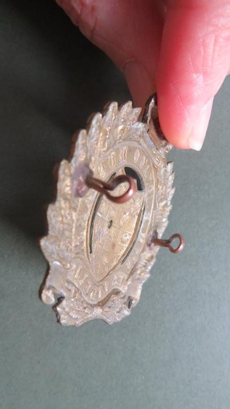 New Zealand Army WW1 Period The '5th Mounted Rifles (Otago Hussars)' Cap Badge — image 3