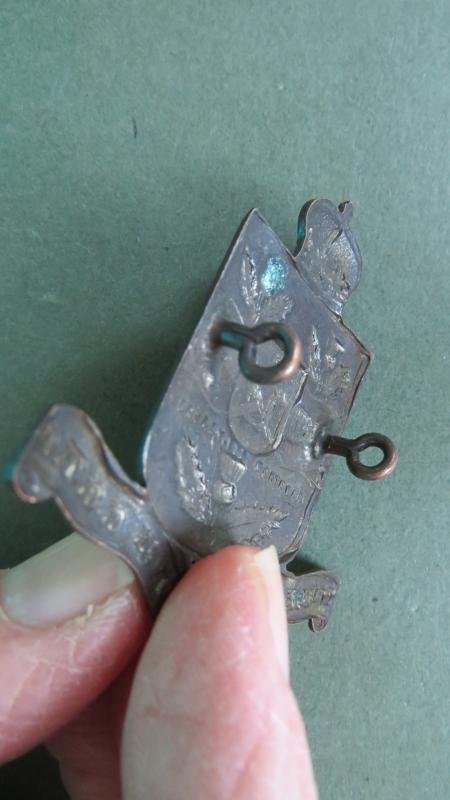 Canada Army The Nova Scotia Technical College Contingent (C.O.T.C.) Cap Badge — image 3