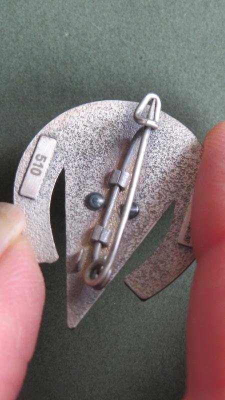 France Foreign Legion 2° Régiment Etranger d'Infanterie, C.C.L.(Compagnie de Commande) (HQ & Logistics Company) Pocket Crest — image 3