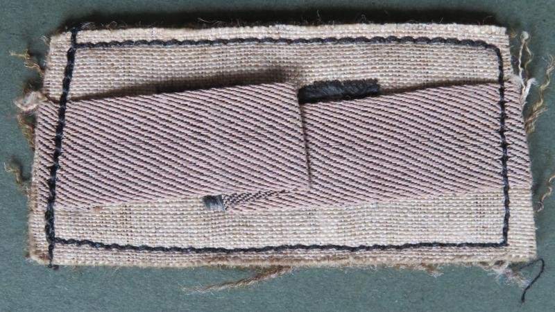 British Army WW2 The 'Royal Fusiliers' Slip on Shoulder Title — image 2