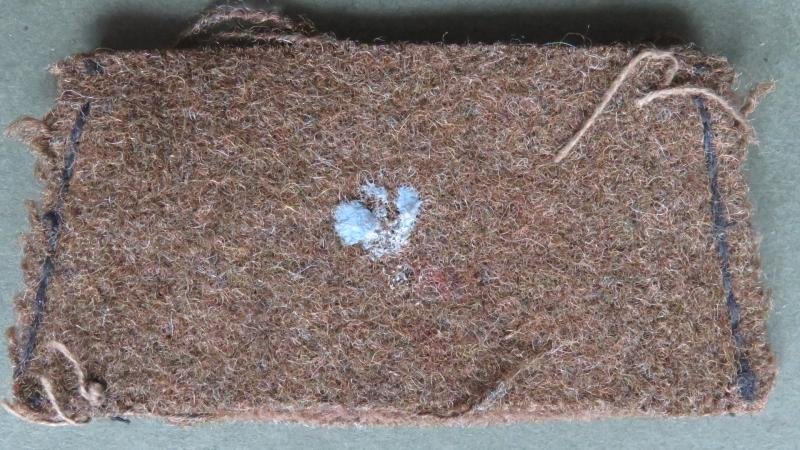 British Army WW2 The 'East Yorkshire Regiment' Slip on Shoulder Title — image 2