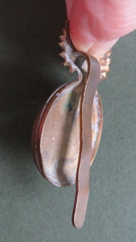 British Army The Royal Welsh Fusiliers Cap Badge — image 3