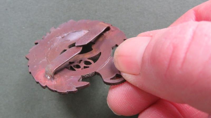 British Army Pre 1953 The Queen's Own Dorset Yeomanry Officers Service Dress Cap Badge — image 3