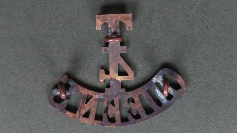 British Army The Queen's Royal Regiment (West Surrey), 4th Battalion, Territorial Shoulder Title — image 2