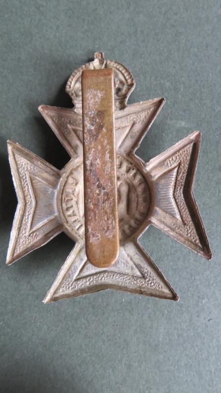 British Army The Oxfordshire & Buckinghamshire Light Infantry, Buckinghamshire Battalion Cap Badge — image 2