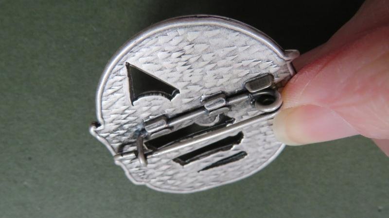 France Foreign Legion 1° Régiment Etranger de Génie, 1° Compagnie Pocket Crest — image 3