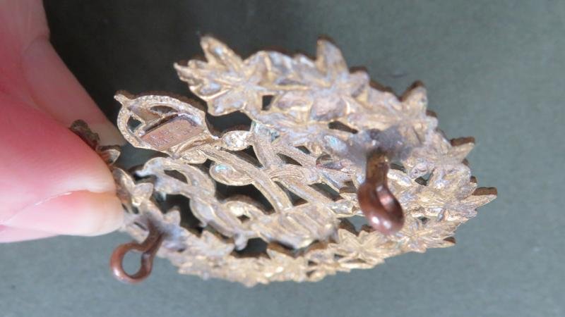 Canada Army 101 Vancouver High School Cadets Cap Badge — image 4