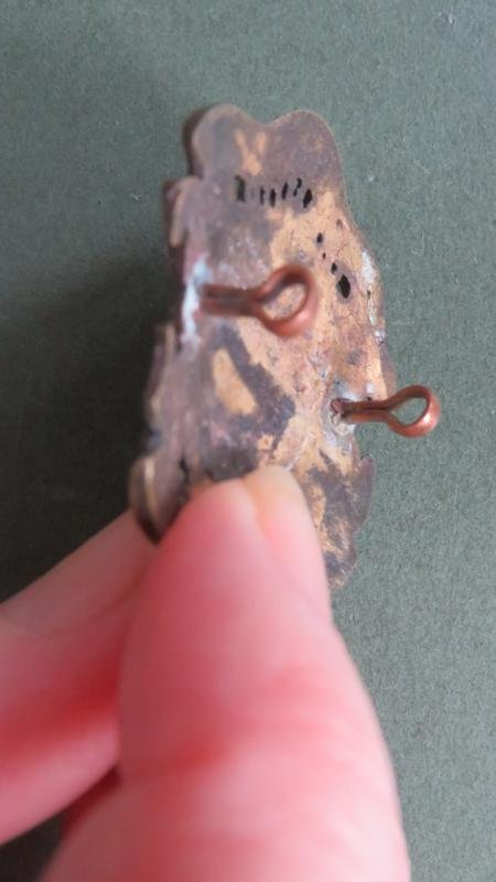 Canada Army Laval University Canadian Officers Training Corps Cap Badge — image 3