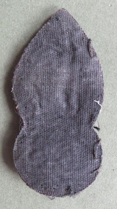 British Army Royal Artillery 7 Flame Mess Dress Collar Badge — image 2