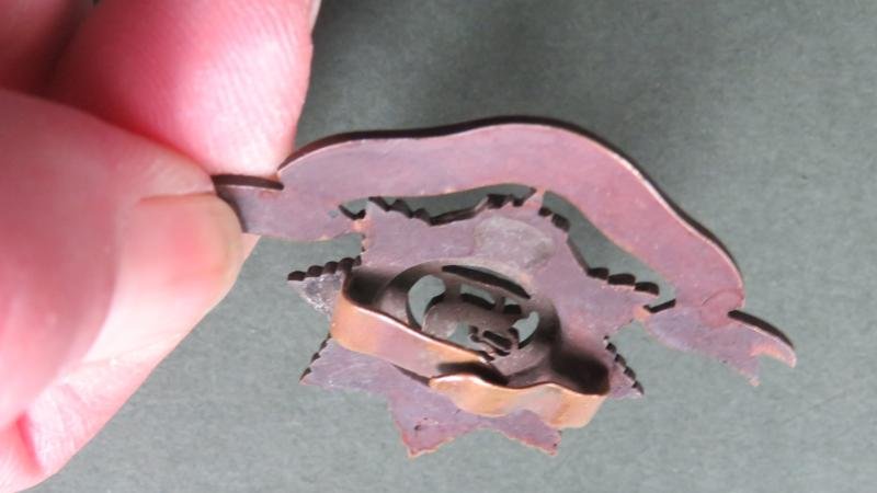 British Army The Worcestershire Regiment Officers Service Dress Cap Badge — image 3