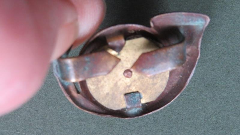 British Army The King's Own Yorkshire Light Infantry Officers Service Dress Cap Badge — image 3