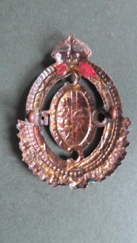 Canada Army The University of Manitoba Canadian Officers Training Corps Cap Badge — image 2