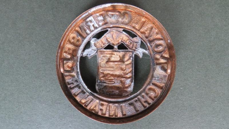 British Army The Royal Guernsey Militia Plate Centre — image 2