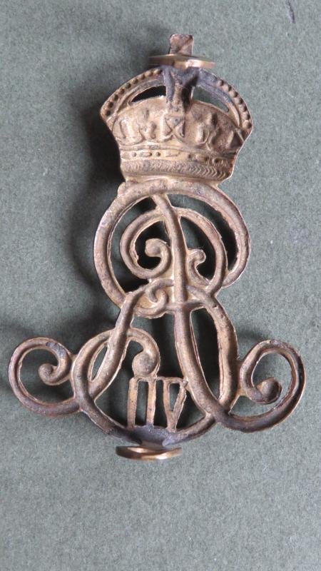 Canada Army 1903 -1911 The Royal Canadian Regiment Shoulder Badge — image 2