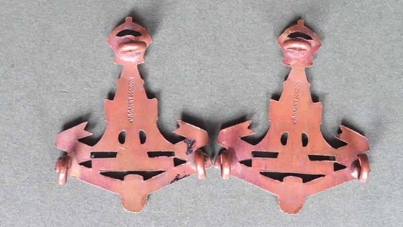 British Army The Green Howards Officers Service Dress Collar Badges — image 2