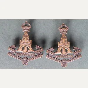 British Army The Green Howards Officers Service Dress Collar Badges