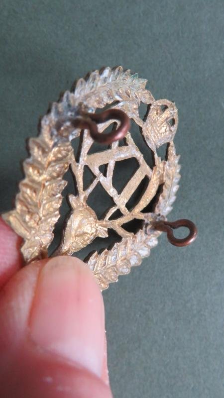 New Zealand Pre 1953 9th (Wellington East Coast Rifles) Regiment Cap Badge — image 3