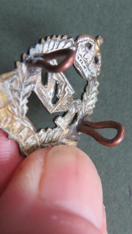 New Zealand Army WW1 'Expeditionary Force' Collar Badge — image 3