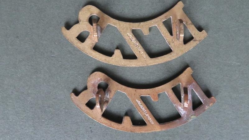 New Zealand Army WW1 'New Zealand Reinforcements' Shoulder Titles — image 2