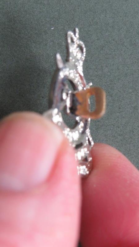 British Army Post 1953 The Queen's Own Dorset Yeomanry Collar Badge — image 3