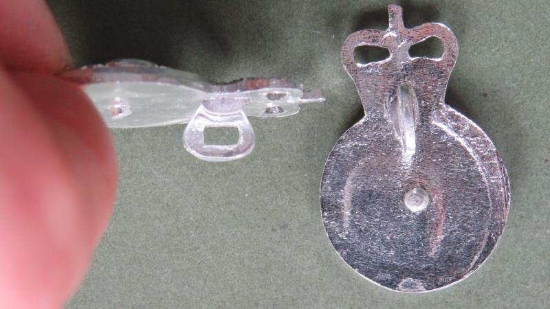 British Army The Yorkshire Volunteers Collar Badges — image 3