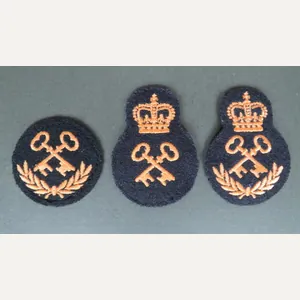 Canada Army 'Supply Technician' Trade Badges Groups 2, 3 & …
