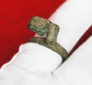 Ancient Roman Key Ring, A Bronze Amulet-Ring Key. 1st to …