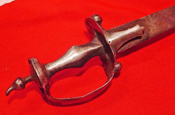 Early 17th to 18th Century Sikh Khanda Hilt Firangi Long Sword — image 7
