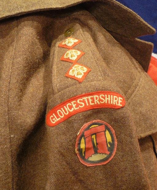 Most Rare Original Officer's Battledress Tunic WW2 Issue, For Capt Devos Gloucestershire Regt. Special Forces and Intelligence Officer — image 4