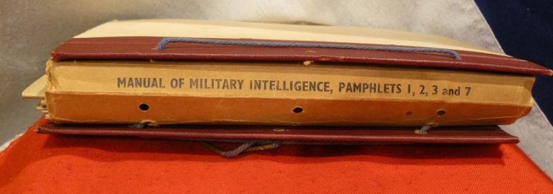 Most Rare Original Officer's Battledress Tunic WW2 Issue, For Capt Devos Gloucestershire Regt. Special Forces and Intelligence Officer — image 6