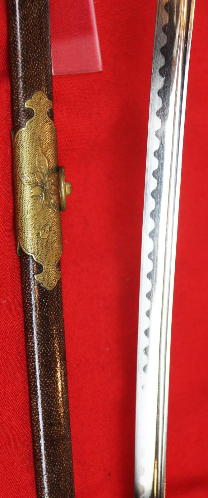 A Very Fine & Rare Original Japanese Senior Middle Rank Naval Officer's 1883 Pattern Kyu-Gunto Sabre Used During Three Of The Most Important Japanese Wars In History, The Russo-Japanese War, WW1 and WW2 — image 6