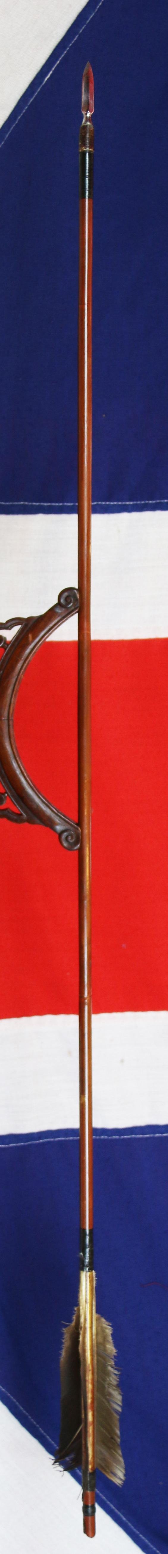 A Delightful & Beautiful Early to Mid Edo Period 1598-1863 Samurai War Arrow Yanone (Arrow), With Togari-ya (Pointed Head) of Yanagi-ha ('Willow-Leaf'). WithYadake Bamboo Haft & Sea Eagle Flights & Traditional Tamagahane, In Incredibly Rare Full Polish — image 2