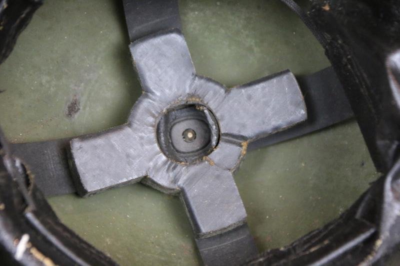 A British 1944 Pattern 'D-Day' Combat Helmet. MKIII Designed in 1943. Complete With Hand Painted Camouflage and Camouflage Net. — image 6