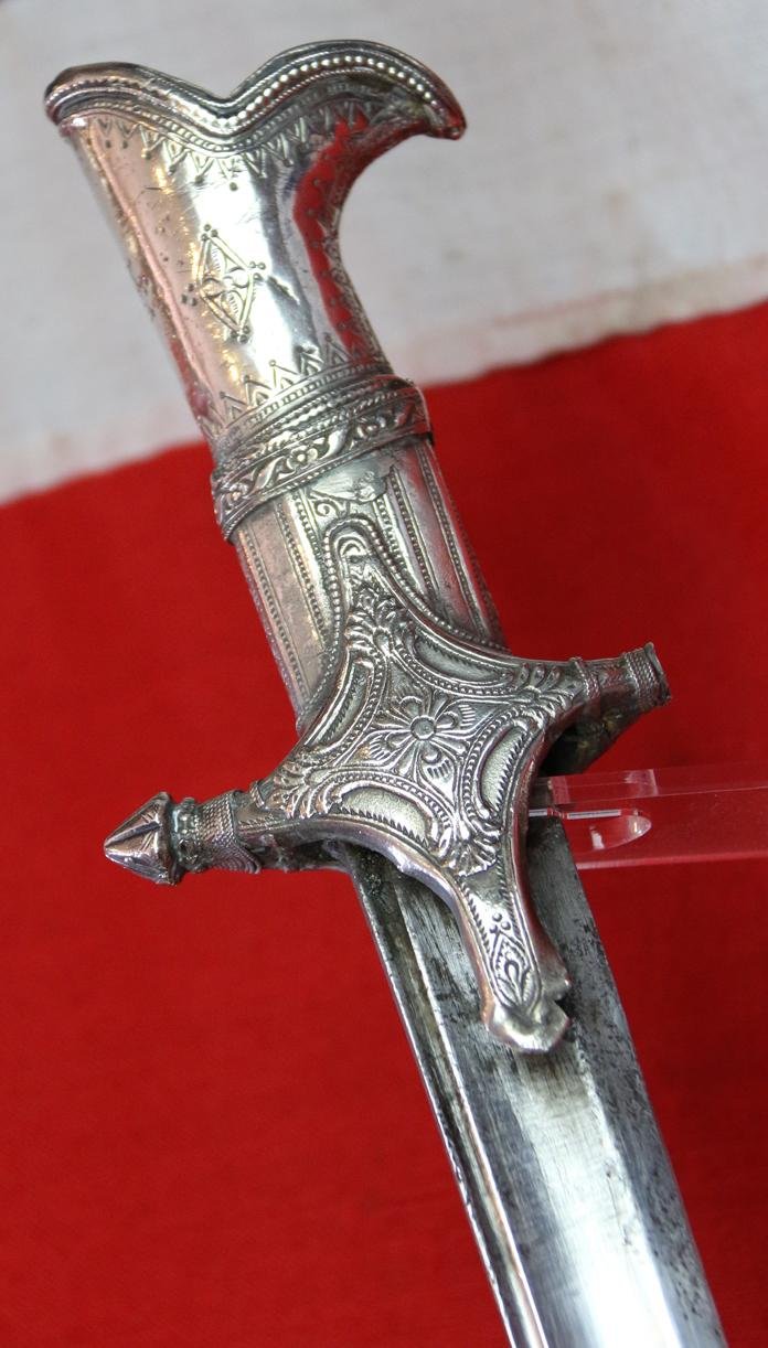 A Rare & Beautiful, French, Napoleonic Wars Era, Consular Guard, Then, Imperial Guard, Silver Mounted Sword. A 'Sabre d'Officier Superieur a Monture a L'Orientale', With French Napoleonic Nationale Maker Inscription, Coulaux et Cie, Circa 1801 — image 7
