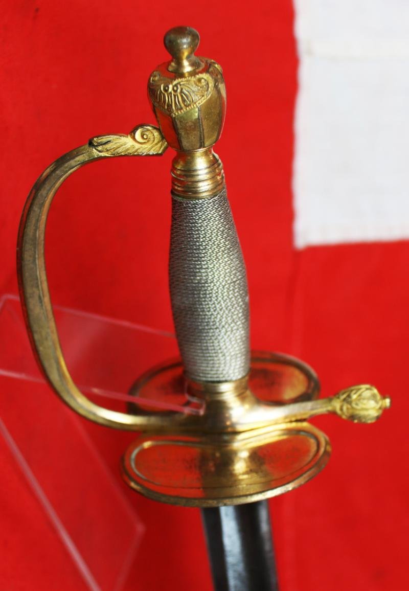 A Fine 1796 Infantry officer's Sword Of The Napoleonic Wars, From The Peninsular Campaign to Waterloo. With A Near Mint Mercurial Gilt & Silver Hilt. — image 2