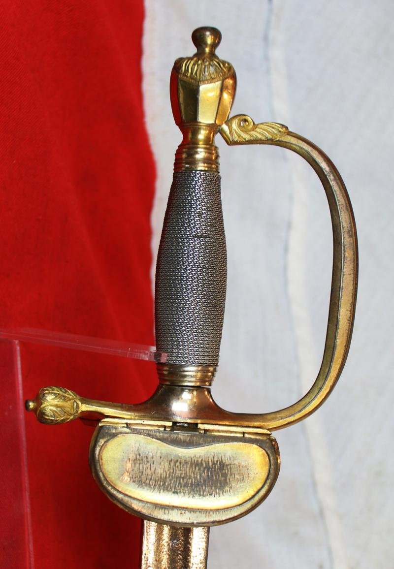 A Fine 1796 Infantry officer's Sword Of The Napoleonic Wars, From The Peninsular Campaign to Waterloo. With A Near Mint Mercurial Gilt & Silver Hilt. — image 3