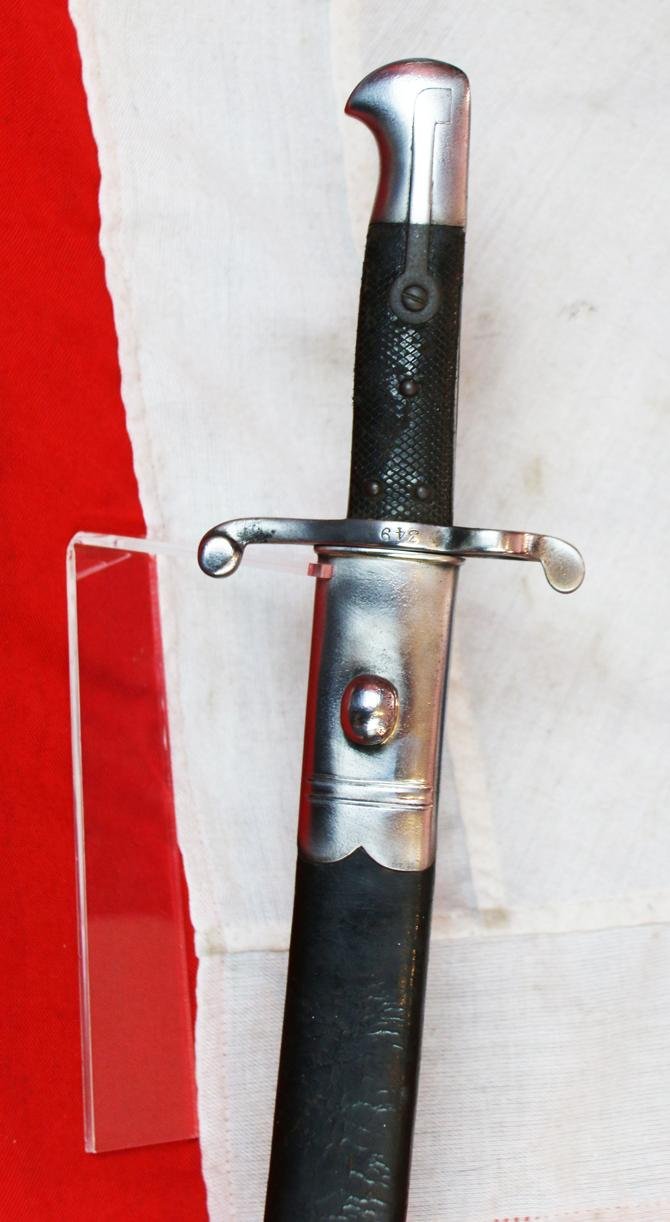 Fabulous, Superb & Historical Service Issue 1856-8 Two Band Enfield Yataghan Sword Bayonet Used With P1853 Enfield Rifles In The Indian Mutiny, The Opium War in China, The American Civil War, 1861-65 & The Japanese Boshin War & The Satsuma Rebellion — image 3